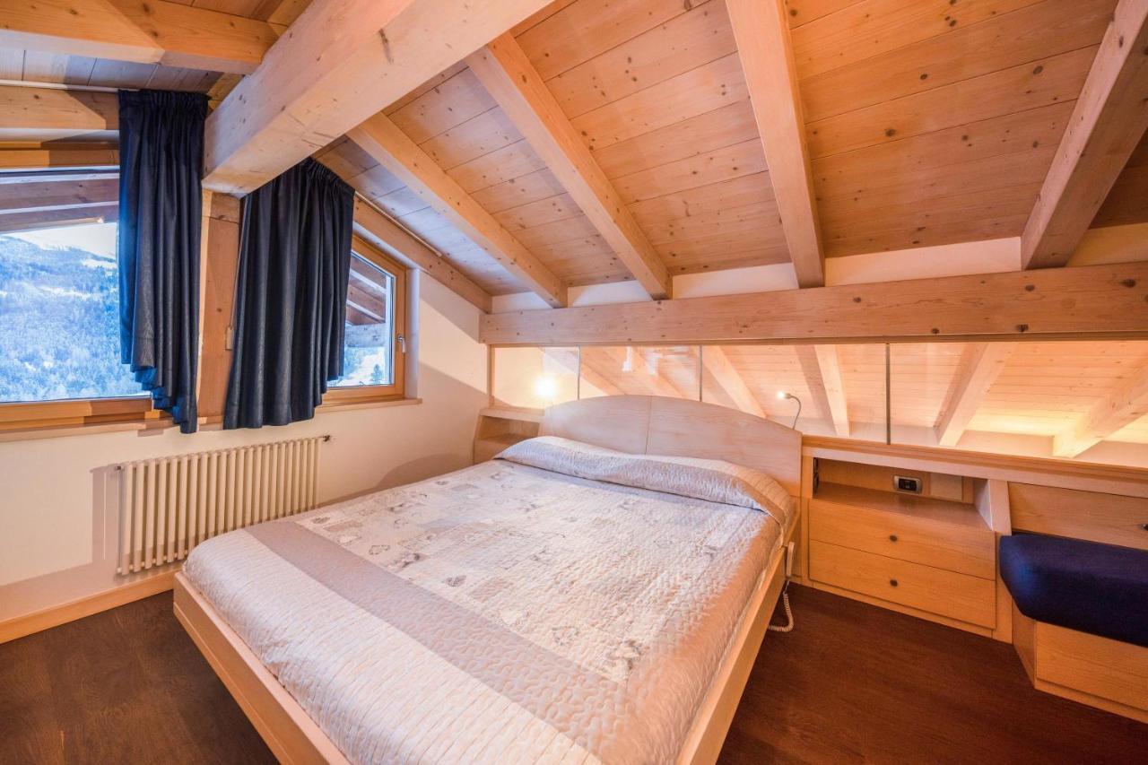 La Pratolina Attico Daire Castello-Molina di Fiemme Dış mekan fotoğraf